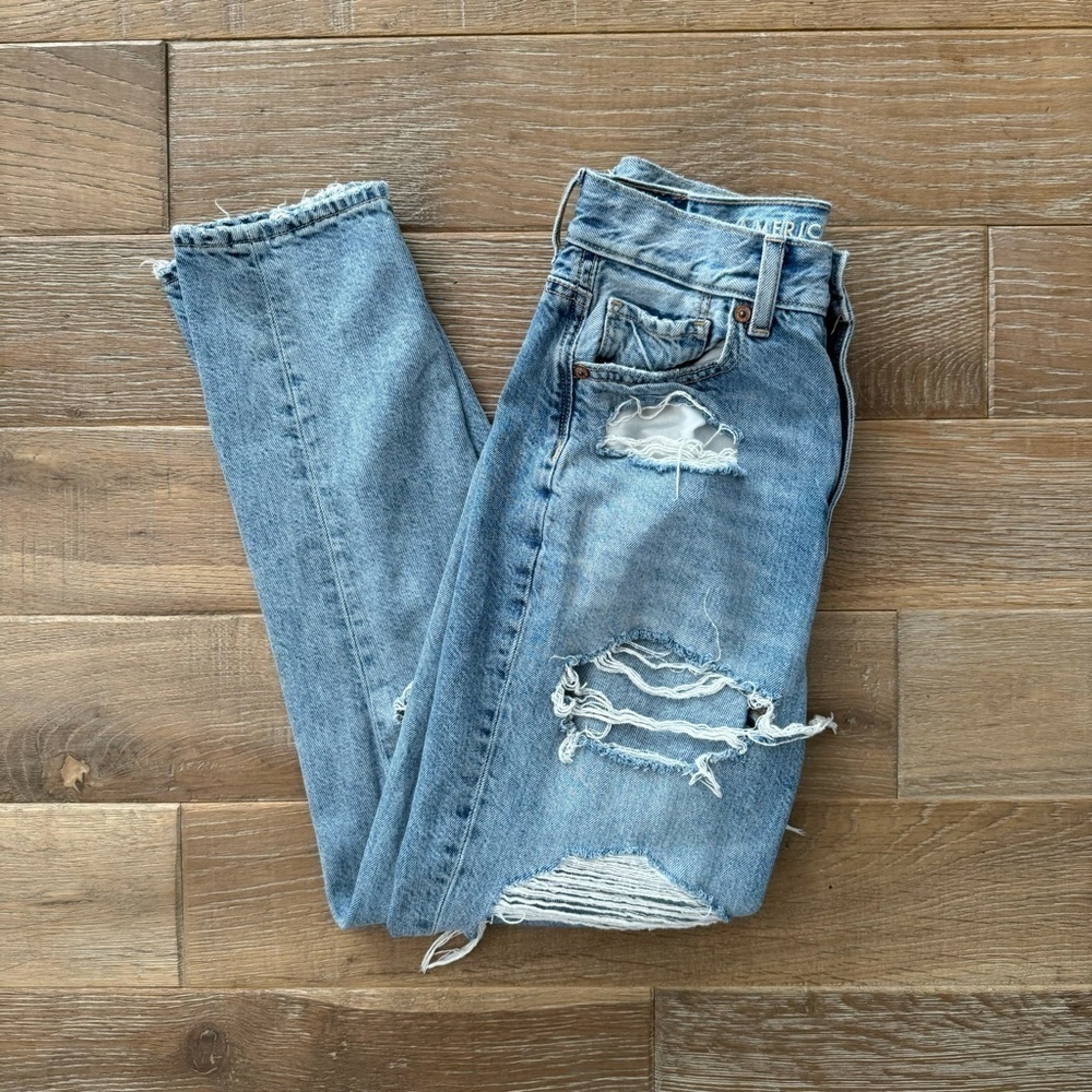American Eagle Outfitters Distressed Highest Rise Mom Jeans